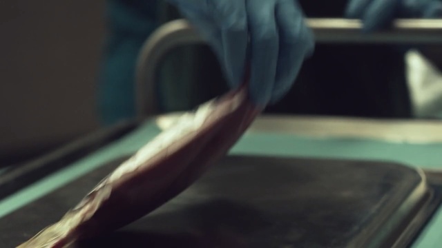 Video Reference: hand, material, arm, cue stick, glass, finger, wood, indoor games and sports, angle