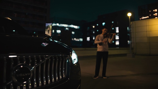 Video Reference: Land vehicle, Car, Vehicle, Automotive lighting, Hood, Tire, Automotive design, Automotive tire, Grille, Flash photography