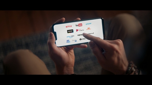 Video Reference: Gadget, Text, Electronic device, Technology, Hand, Finger, Electronics, Smartphone, Font, Screenshot