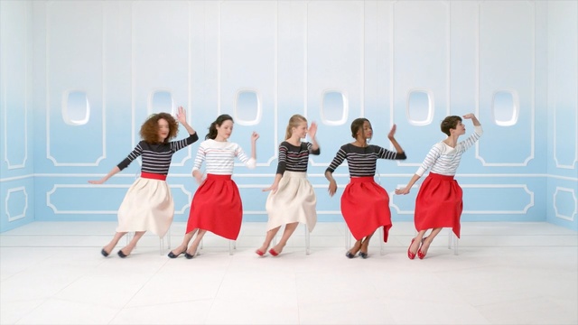 Video Reference: dance, performing arts, girl, choreography, fashion, performance, fun, modern dance, dancer, event, Person