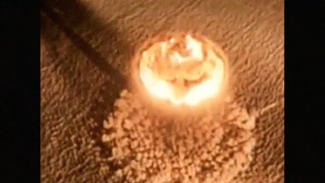 Video Reference: Light, Lighting, Close-up, Heat, Circle, Macro photography, Ear