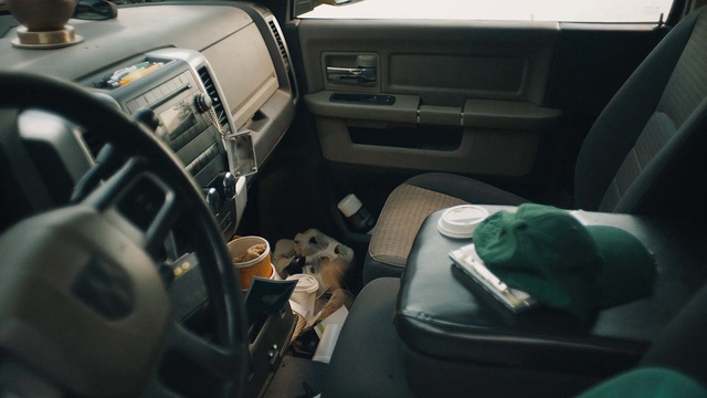 Video Reference: Vehicle, Car, Vehicle door, Steering wheel, Automotive wheel system, Auto part, Tire, Automotive tire, Automotive exterior, Rim