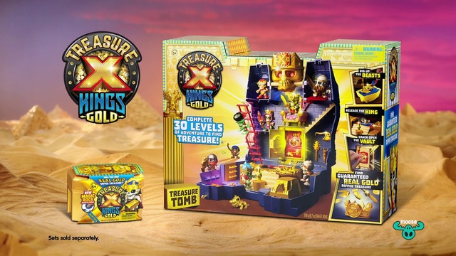 Video Reference: Toy, Games, Fictional character, Playset, Recreation, Hero, Snack