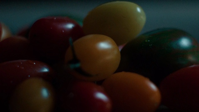 Video Reference: Balloon, Ball, Games, Pool, Still life photography, Food