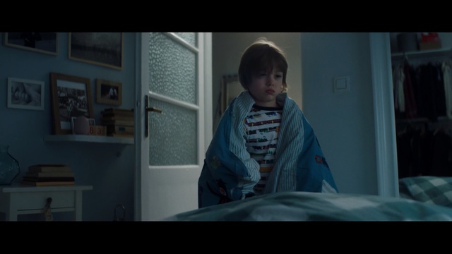 Video Reference: Screenshot, Head, Snapshot, Human, Sitting, Eye, Mouth, Room, Fun, Photography, Person