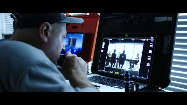 Video Reference: Electronics, Technology, Electronic device, Gadget, Multimedia, Personal computer, Display device, Screen, Audio equipment, Computer