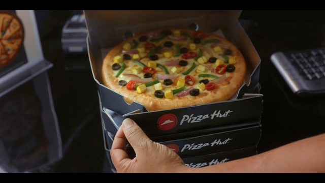 Video Reference: Cuisine, Food, Dish, Ingredient, Italian food, Focaccia, Pizza, Recipe, Flatbread, Baked goods, Person