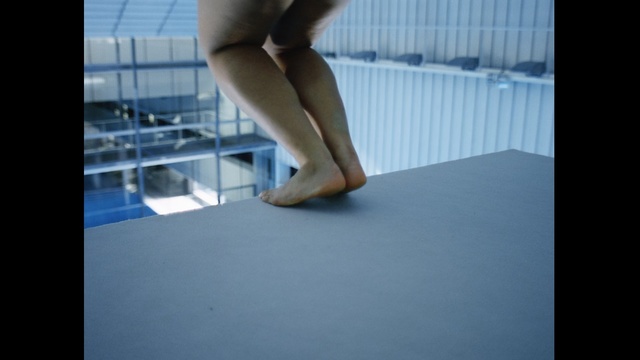 Video Reference: Leg, Human leg, Floor, Blue, Joint, Ankle, Foot, Arm, Flooring, Footwear, Person