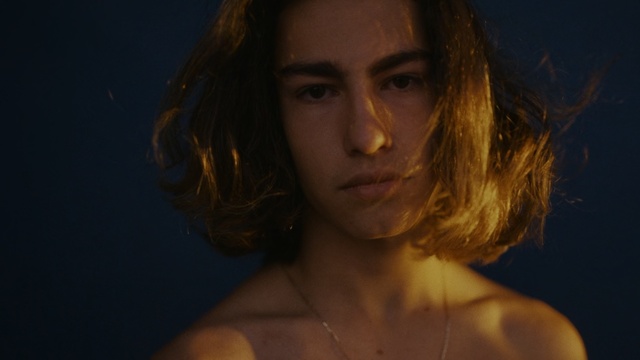 Video Reference: Face, Hair, Lip, Chin, Beauty, Eyebrow, Hairstyle, Head, Nose, Lady