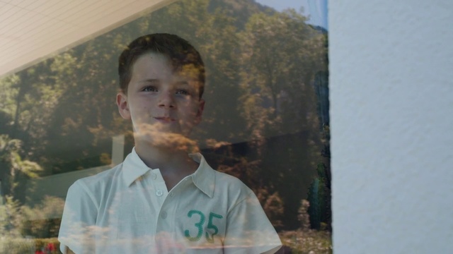 Video Reference: Photograph, Portrait, Chin, Forehead, Adaptation