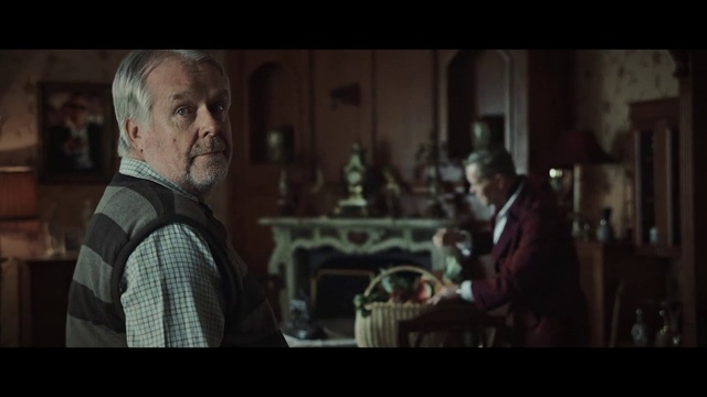 Video Reference: Movie, Screenshot, Darkness, Human, Action film, Pc game, Photography, Fictional character, Conversation, Scene