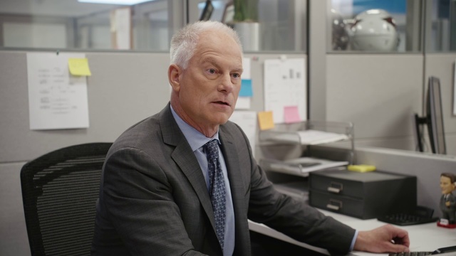 Video Reference: Job, Businessperson, Business, White-collar worker, Employment, Official, Management