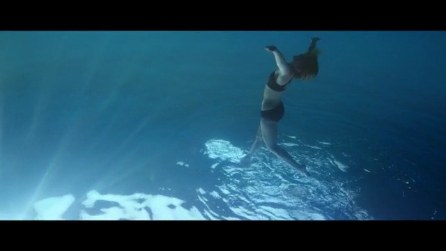 Video Reference: water, underwater, freediving, diving, atmosphere, sea, extreme sport, swimming, recreation, ocean