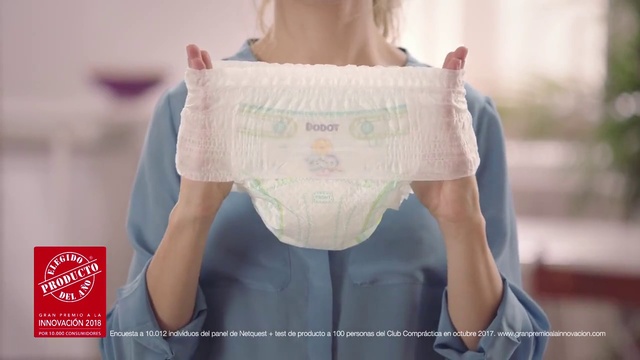 Video Reference: White, Product, Pink, Waist, Joint, Abdomen, Hand, Child, Trunk, Pattern