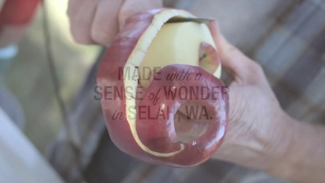 Video Reference: Finger, Hand, Plant, Vegetable, Nepenthes, Food