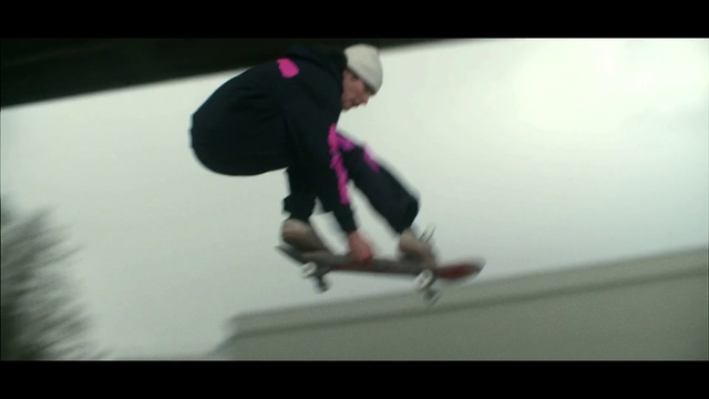 Video Reference: Skateboarding Equipment, Boardsport, Skateboard, Extreme sport, Recreation, Skateboarding, Longboard, Sports equipment, Individual sports, Longboarding