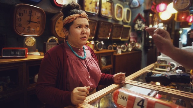 Video Reference: pub, bar, Person