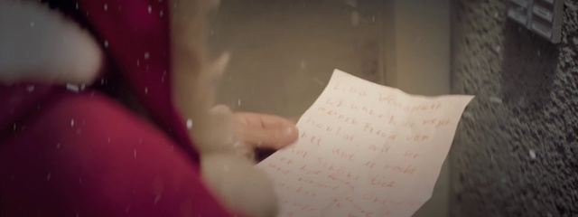 Video Reference: Skin, Pink, Hand, Finger, Cheek, Lip, Mouth, Close-up, Neck, Room