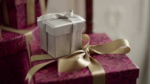 Video Reference: Present, Purple, Party favor, Pink, Gift wrapping, Ribbon, Wedding favors, Wedding ceremony supply, Magenta, Box