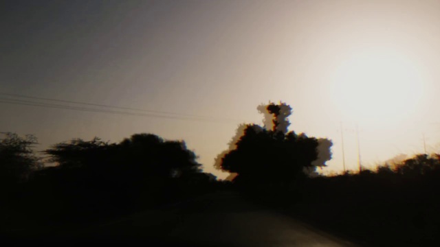 Video Reference: Sky, Cloud, Atmospheric phenomenon, Tree, Morning, Evening, Atmosphere, Horizon, Road, Dusk