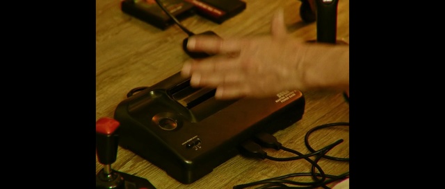 Video Reference: Electronic instrument, Electronic device, Technology, Gadget, Musical instrument accessory, Electronics, Musical instrument