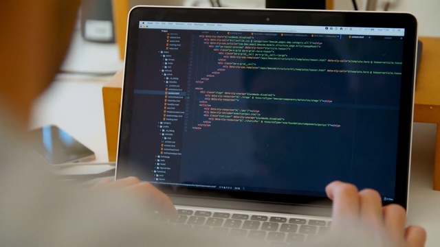 Video Reference: Technology, Electronic device, Gadget, Text, Personal computer, Computer, Display device, Multimedia, Screen, Laptop, Person