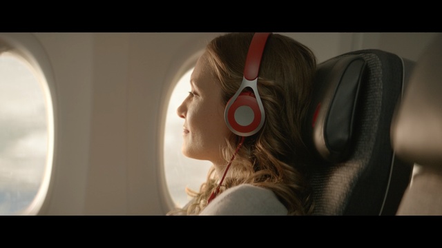 Video Reference: Hair, Face, Eyewear, Audio equipment, Nose, Ear, Lip, Mouth, Fun, Cool