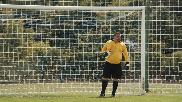 Video Reference: Player, Net, Soccer player, Sports equipment, Goalkeeper, Team sport, Goal, Football, Sports, Soccer