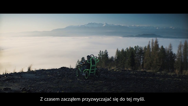 Video Reference: Nature, Sky, Atmospheric phenomenon, Tree, Morning, Horizon, Photography, Highland, Atmosphere, Soil