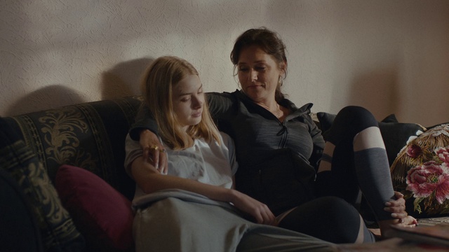 Video Reference: People, Sitting, Fun, Human, Event, Leg, Room, Photography, Family, Conversation