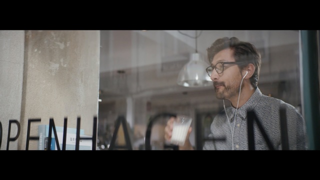 Video Reference: man, person, male, people, adult, senior, business