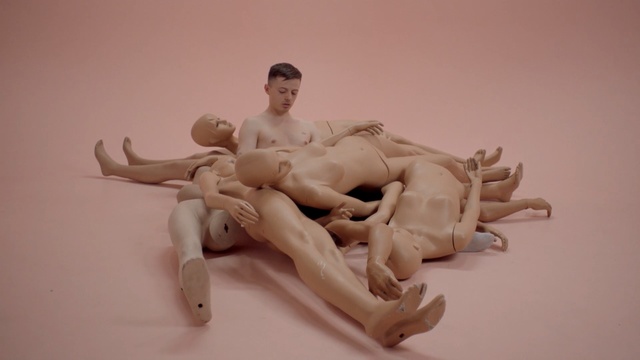 Video Reference: sculpture, figurine, arm, muscle, hand, art, classical sculpture, joint