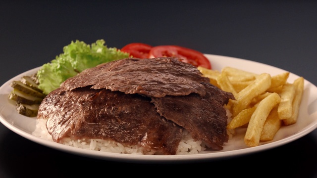 Video Reference: Dish, Food, Cuisine, Rinderbraten, Ingredient, Steak, Roast beef, Sirloin steak, Boeuf à la mode, Rump cover