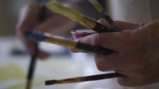 Video Reference: finger, hand, material