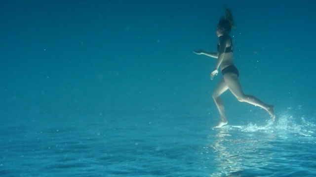 Video Reference: water, sea, underwater, ocean, swimming, vacation, diving, fun, snorkeling, wave