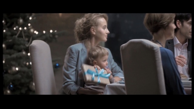 Video Reference: Photograph, People, Facial expression, Lady, Sitting, Fun, Conversation, Snapshot, Human, Interaction, Person