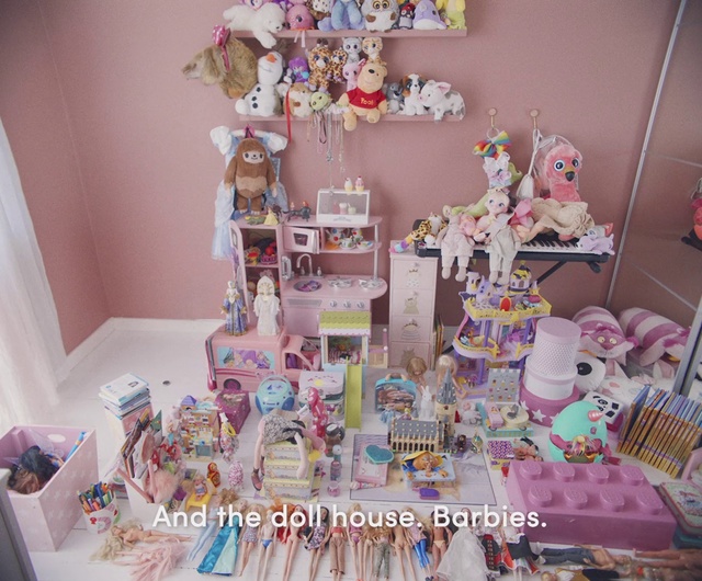Video Reference: Pink, Toy, Souvenir, Collection, Room, Interior design, Doll, Party, Figurine
