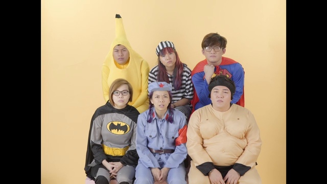 Video Reference: Social group, People, Facial expression, Fun, Yellow, Youth, Snapshot, Smile, Community, Happy