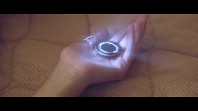 Video Reference: Light, Finger, Hand, Close-up, Photography, Technology, Ear, Gadget, Thumb, Flesh