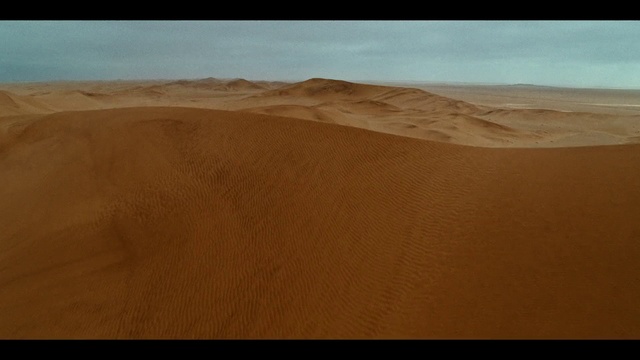 Video Reference: Desert, Sand, Erg, Natural environment, Aeolian landform, Dune, Sahara, Singing sand, Ecoregion, Brown
