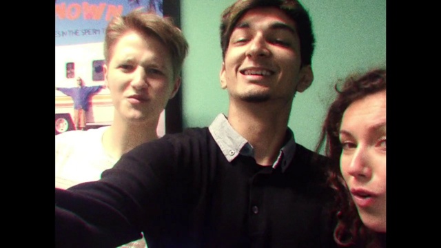 Video Reference: Facial expression, Fun, Chin, Smile, Forehead, Friendship, Photography, Selfie, Conversation, Jaw