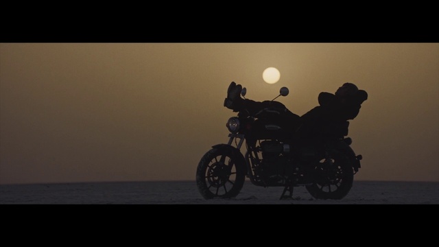 Video Reference: Motorcycle, Vehicle, Motorcycling, Sky, Landscape, Car