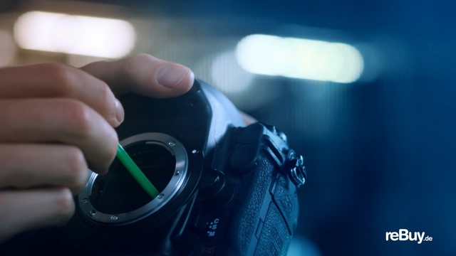 Video Reference: Cameras & optics, Camera, Lens, Finger, Photography, Camera lens, Hand, Camera accessory, Digital camera, Glasses