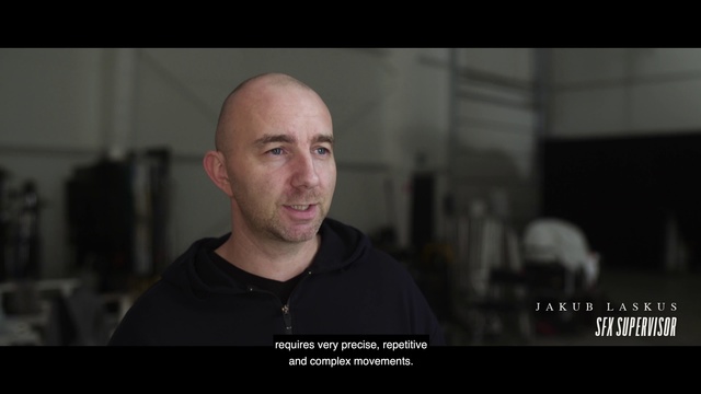 Video Reference: Face, Cheek, Head, Chin, Photography, Flash photography, Muscle, Photo caption, Portrait photography, Portrait