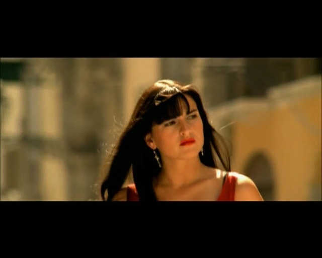 Video Reference: Hair, Eyewear, Lady, Beauty, Photography, Lip, Flash photography, Scene, Black hair, Brown hair