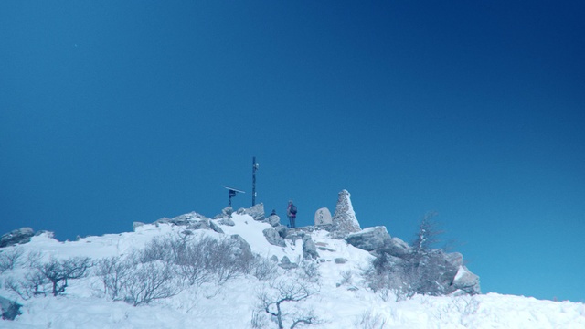 Video Reference: Snow, Winter, Sky, Blue, Ice, Freezing, Mountain, Arctic, Ice cap, Cloud