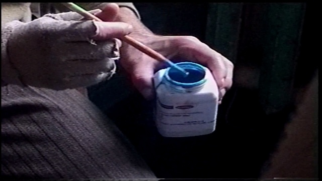 Video Reference: Product, Hand, Drink, Finger