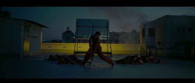 Video Reference: Yellow, Snapshot, Fun, Screenshot, Leisure, Evening, Darkness, Photography, Muscle, Performance