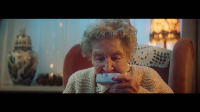 Video Reference: People, Head, Nose, Snapshot, Human, Forehead, Mouth, Fun, Photo caption, Photography