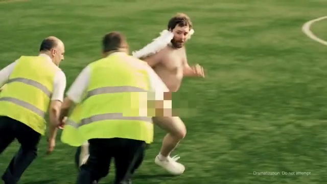 Video Reference: player, football player, mammal, yellow, games, vertebrate, grass, football, ball, sports, Person